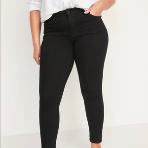 Old Navy Rockstar Super skinny Mid-rise Black Jeans